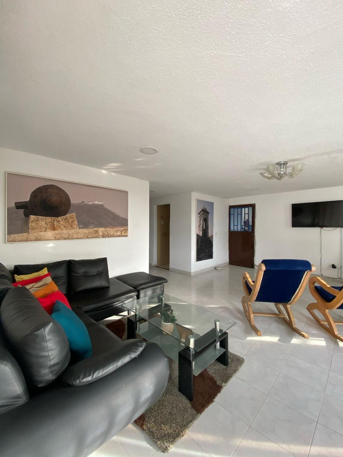 Apartment White House *